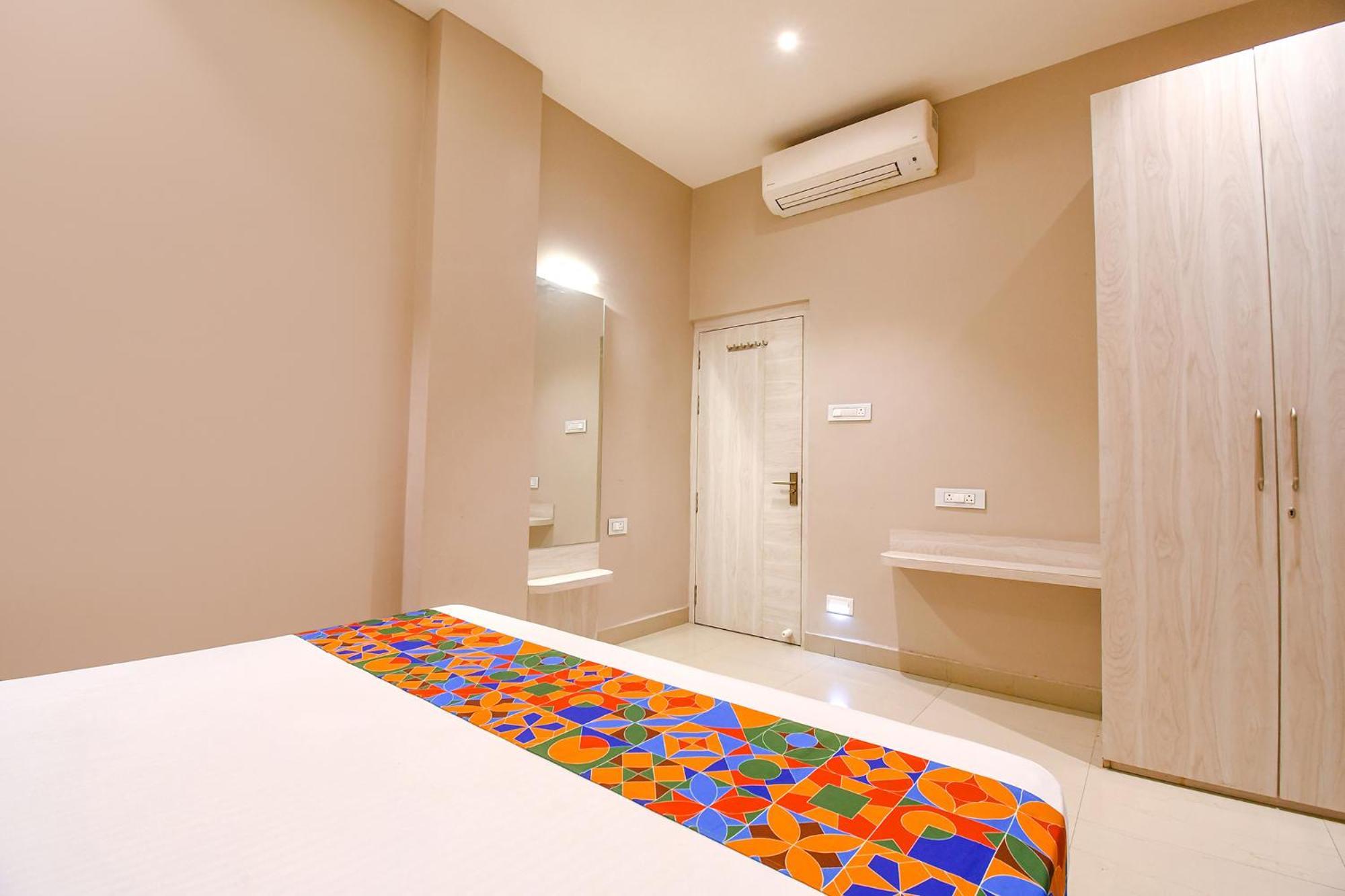 Fabhotel Kitchen Q Inn - Belaghata Kolkata Ngoại thất bức ảnh