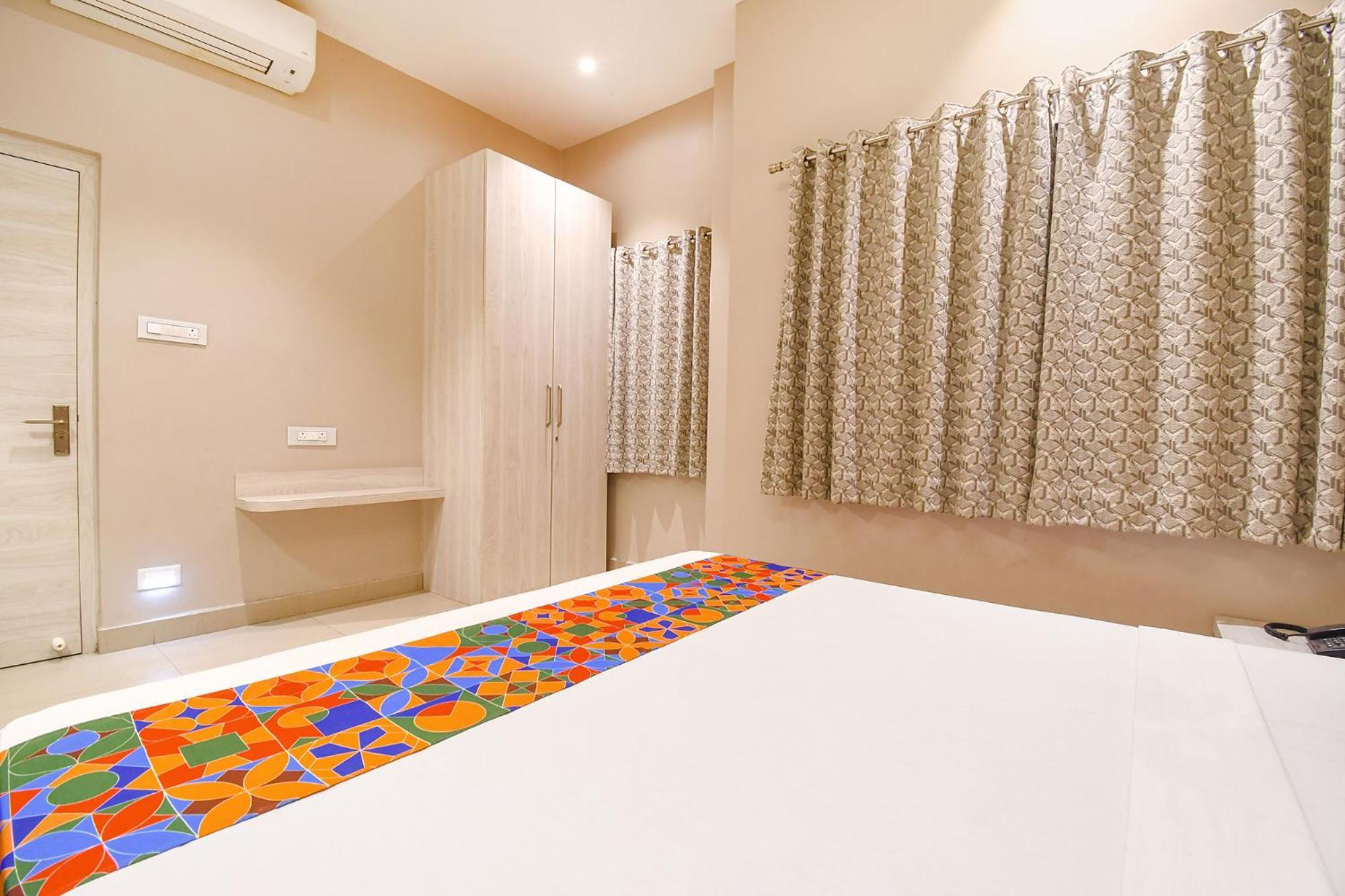 Fabhotel Kitchen Q Inn - Belaghata Kolkata Ngoại thất bức ảnh