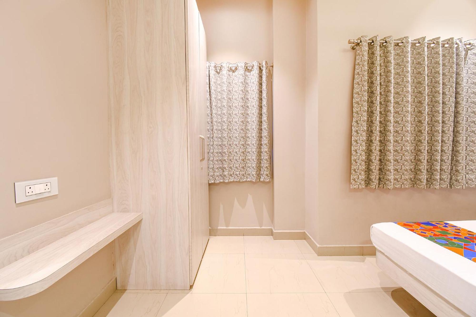Fabhotel Kitchen Q Inn - Belaghata Kolkata Ngoại thất bức ảnh
