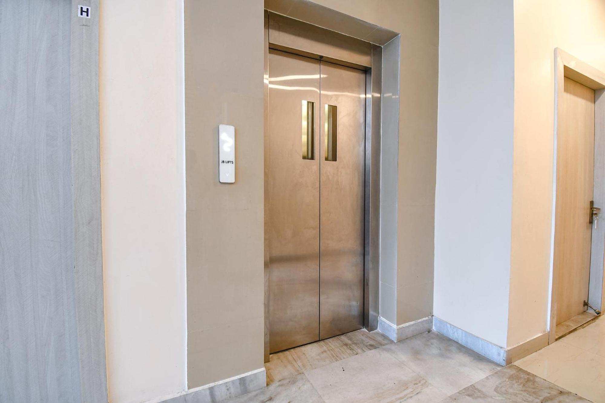 Fabhotel Kitchen Q Inn - Belaghata Kolkata Ngoại thất bức ảnh